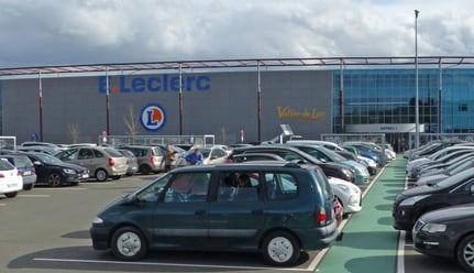 Dunois Distribution in Saint-Denis-Lanneray - 28 (Eure-et-Loir)